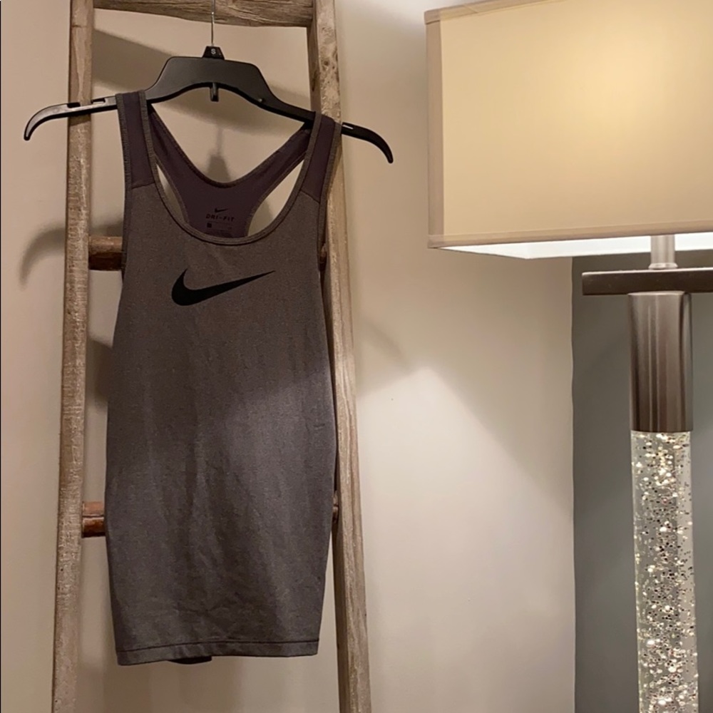 NIKE DRI-FIT fitted tank top